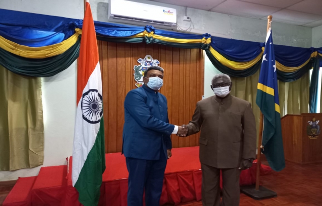  High Commissioner Inbasekar Sundaramurthi met Hon. Prime Minister of Solomon Islands Manasseh Sogavare on 20 June 2022 and discussed bilateral issues