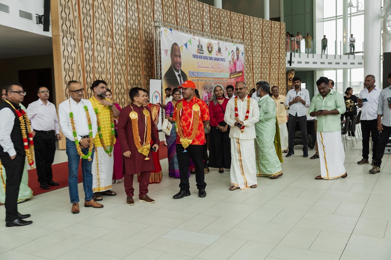 High Commissioner Rajeev Kumar attended the Tamil Cultural Night organized by the PNG Tamil Sangam on 22nd November 2025 at APEC Haus, Port Moresby and addressed the gathering1